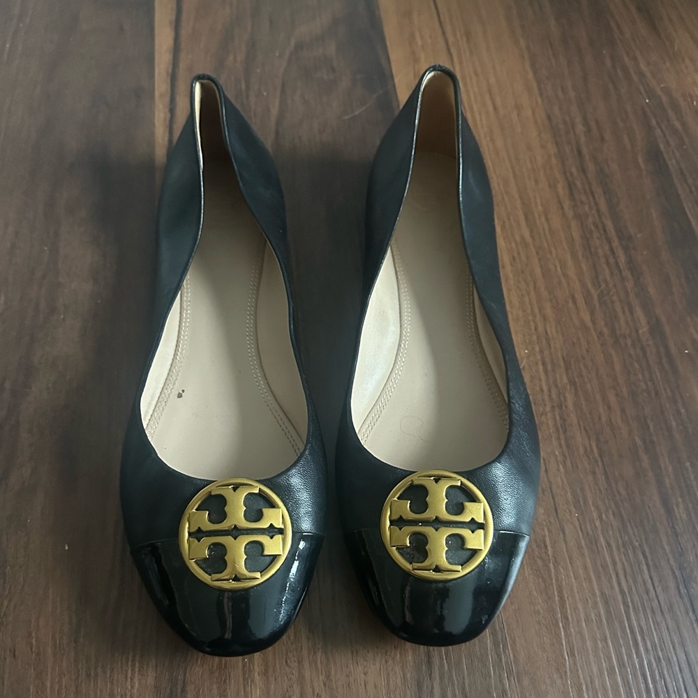 Tory Burch flats